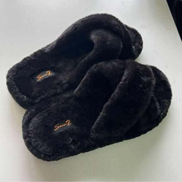 Seven 7 Fluffy Black Kiki Faux Fur Slide Women’s rosa Straps Size 6 - Picture 6 of 8